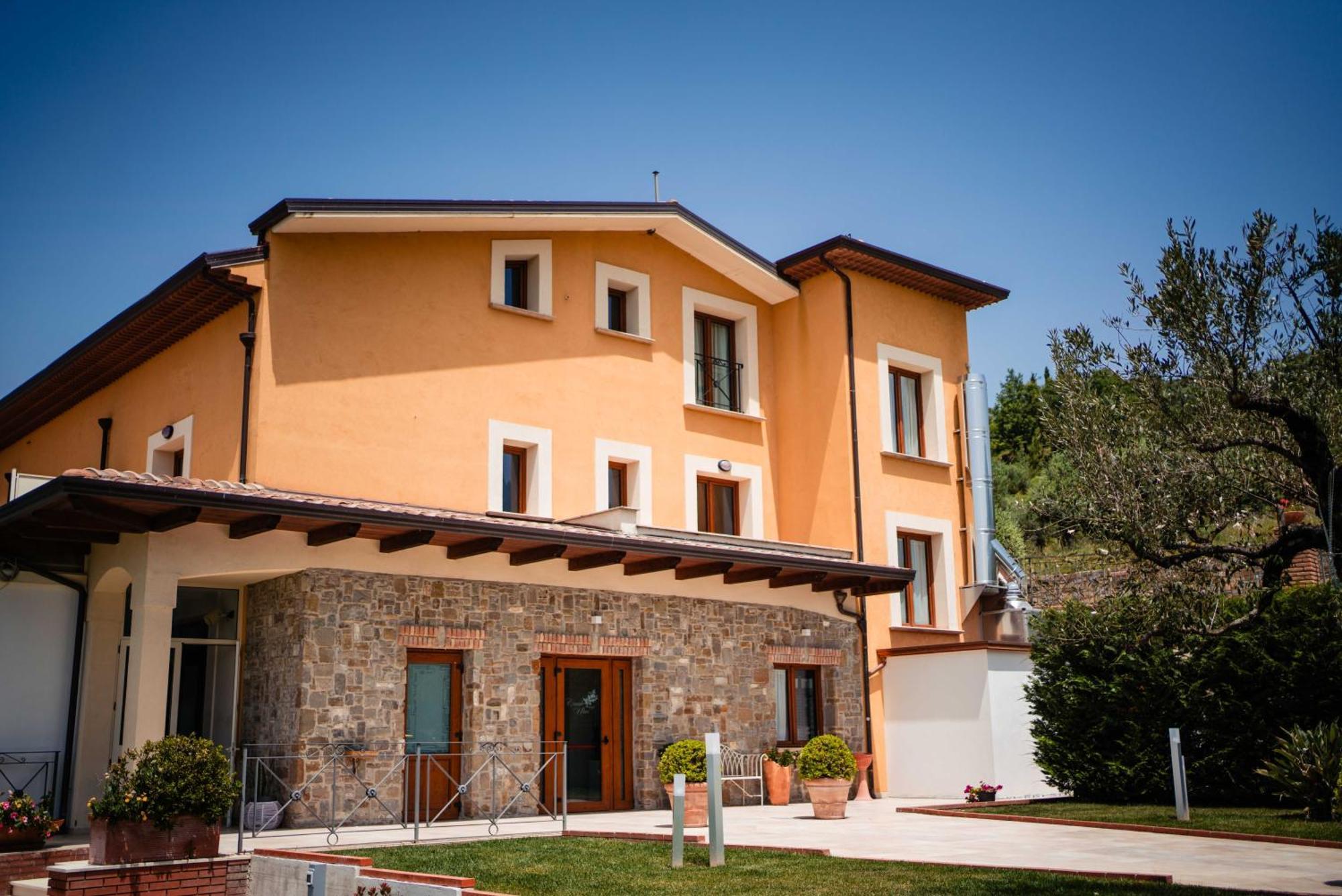 Casale Degli Ulivi Resort Pellare Exterior foto